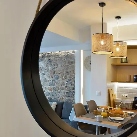 Ionia Living Μπαρμπάτι